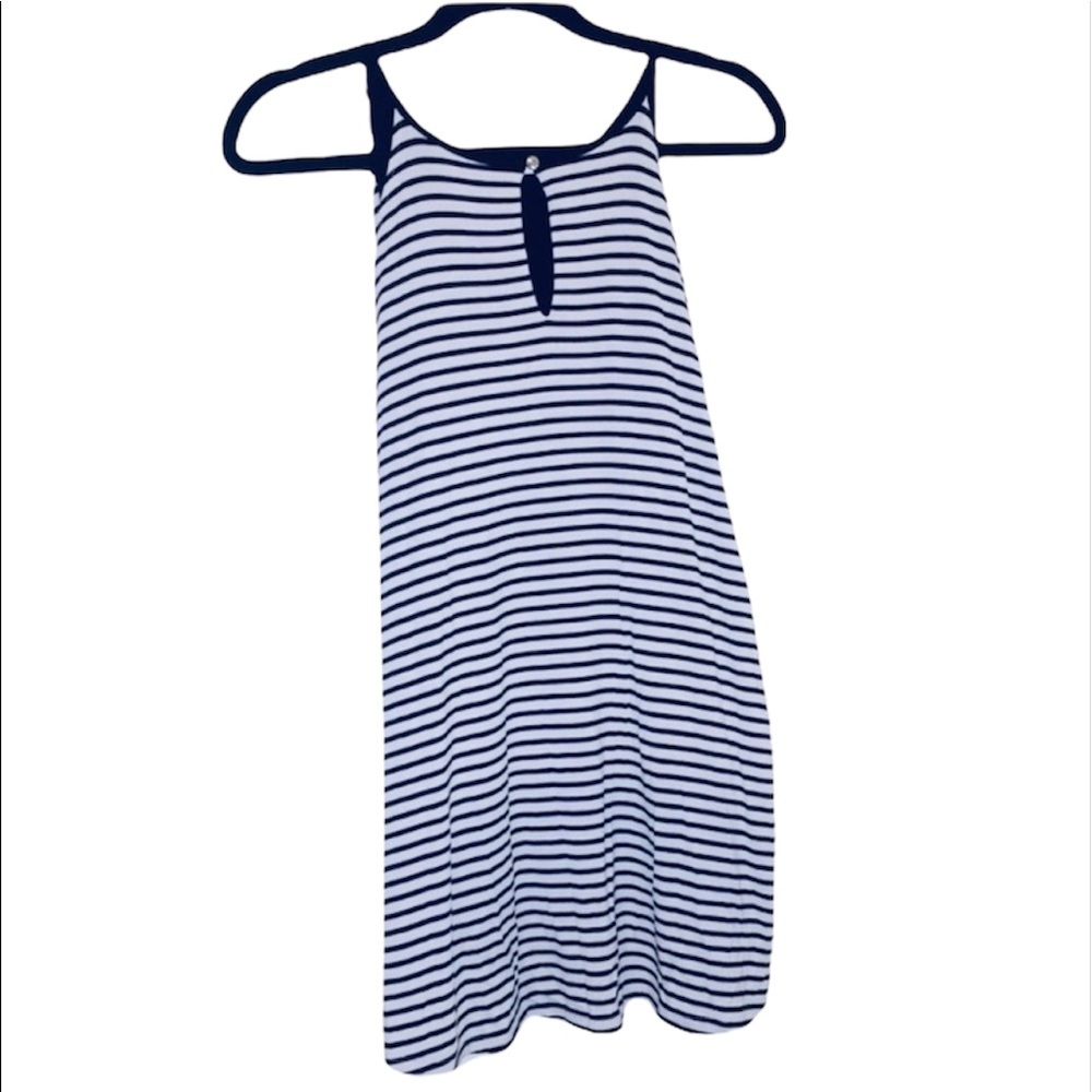 NWT Vince Camuto: Extra Small Striped Round Neck Double Layered Blouse - Picture 3 of 5